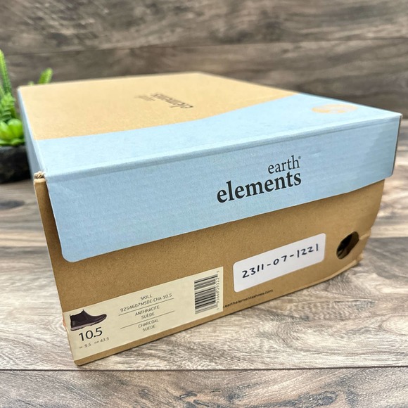 NIB Earth Elements 10.5M Skill Chukka Snow Winter Lug Sole Boots Suede Charcoal - Picture 11 of 11